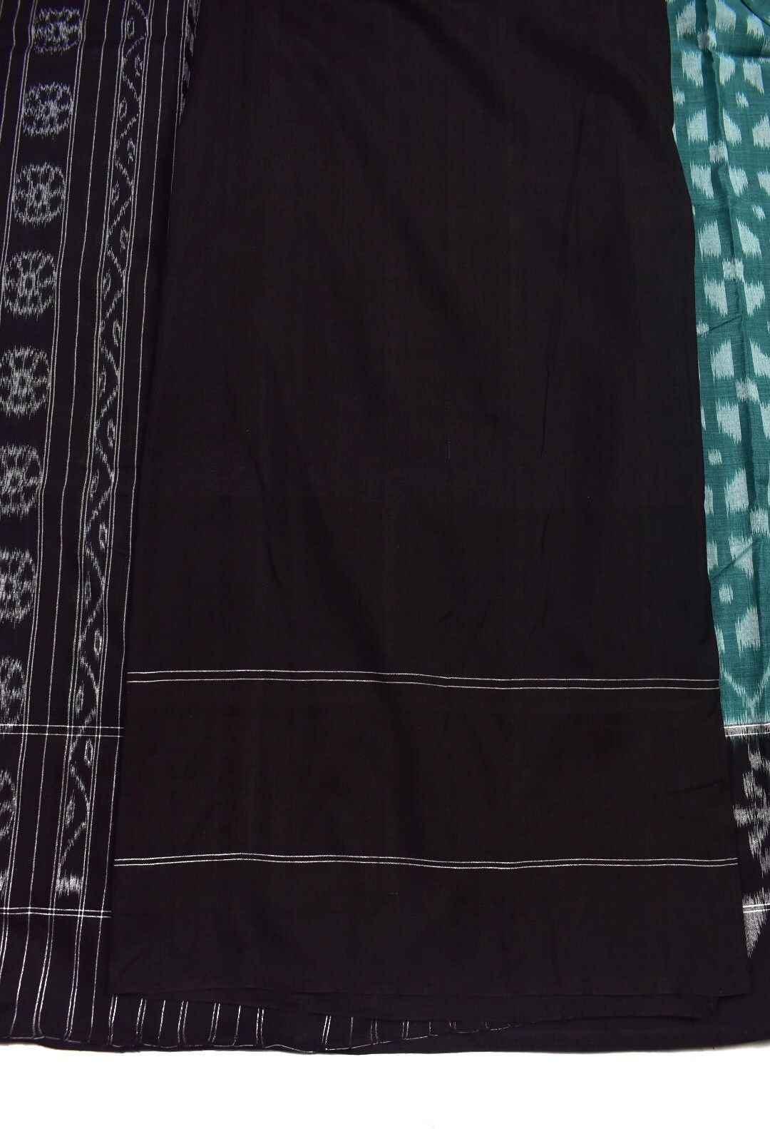 Green Colour Plane Border Sambalpuri Handloom Cotton Saree - Image 5