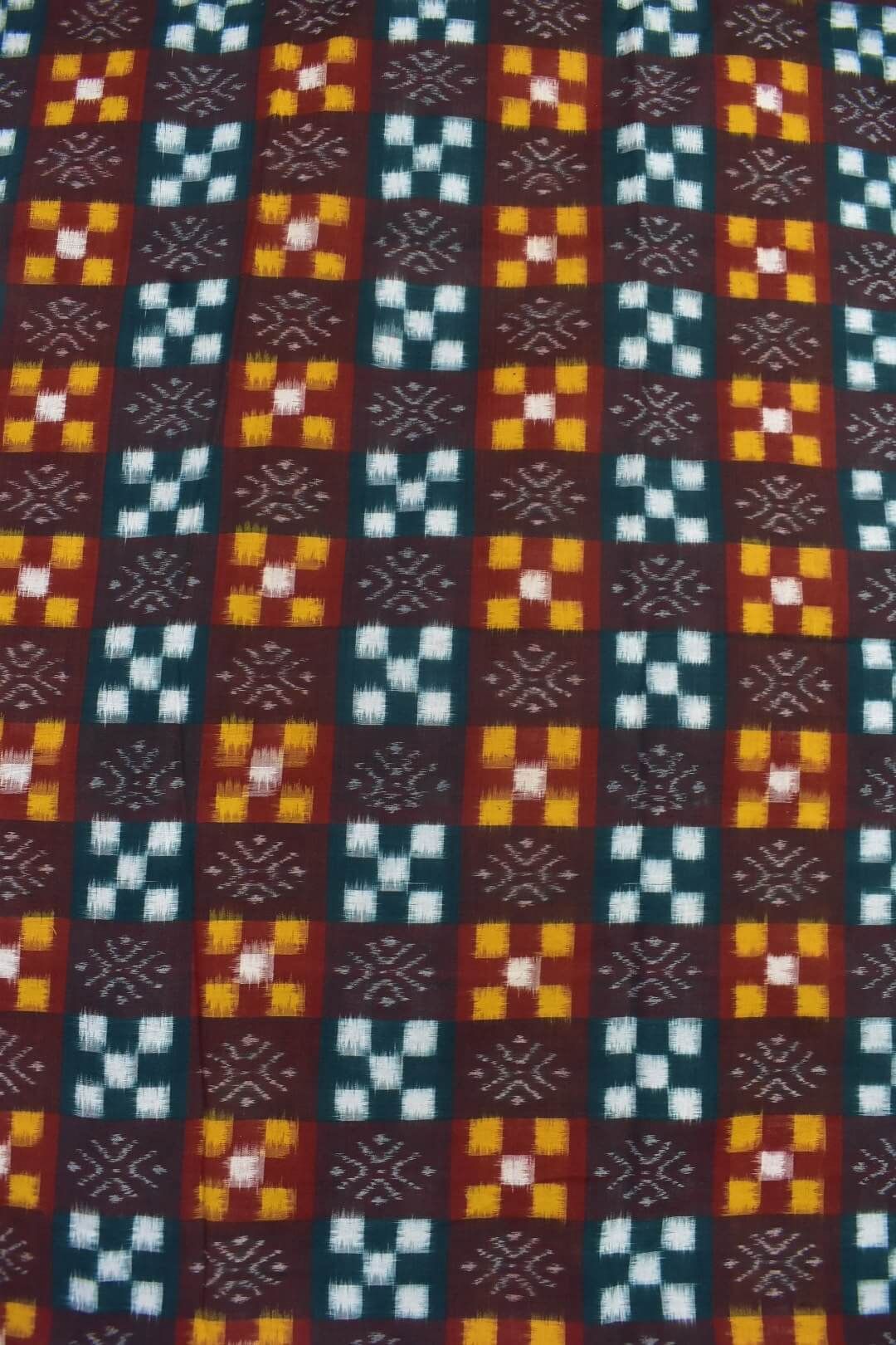 Green-Yellow Pasapali Design Sambalpuri Handloom Cotton Fabrics - Image 3
