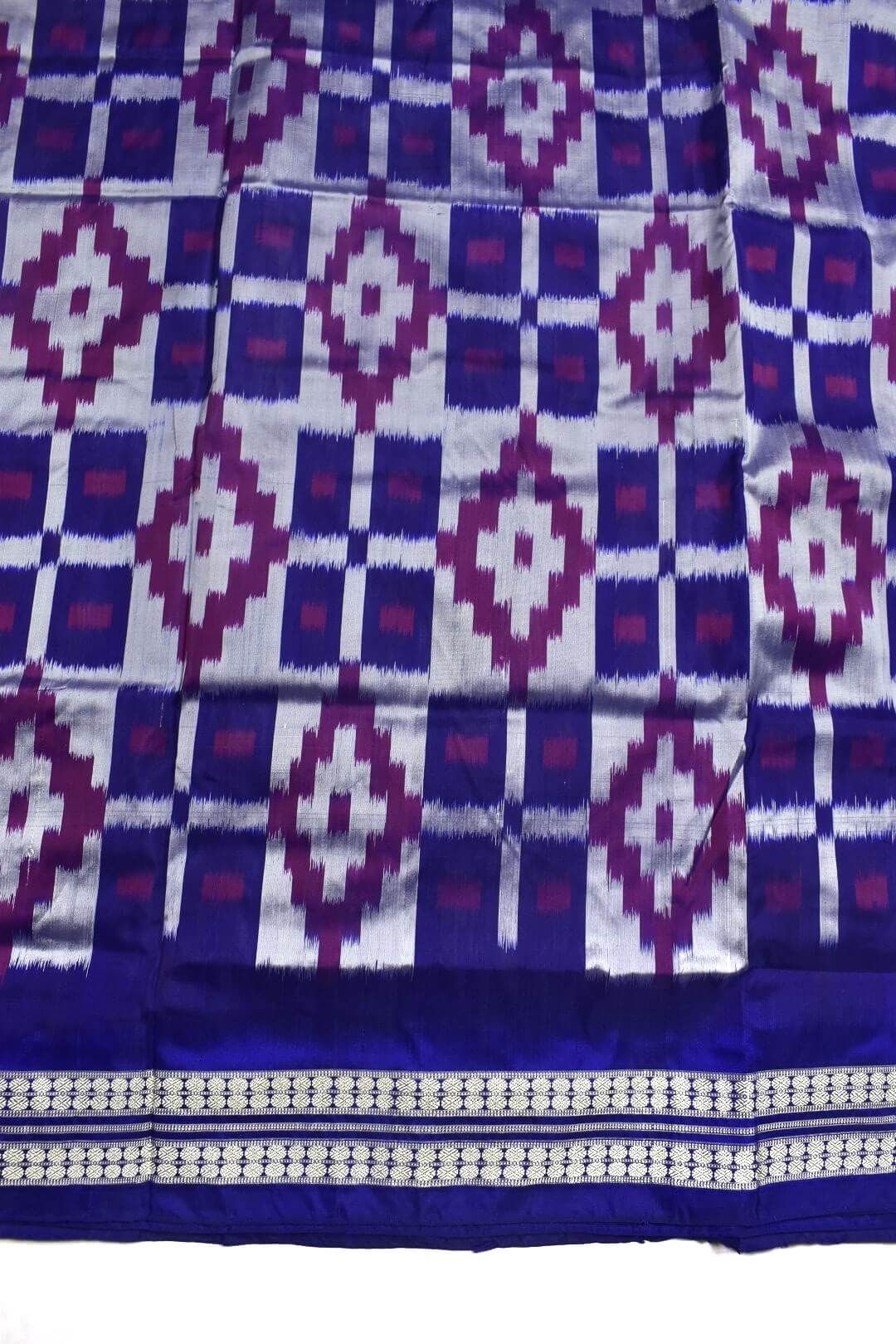 Blue-White Colour Sambalpuri Handloom Bandha Silk Saree - Image 4