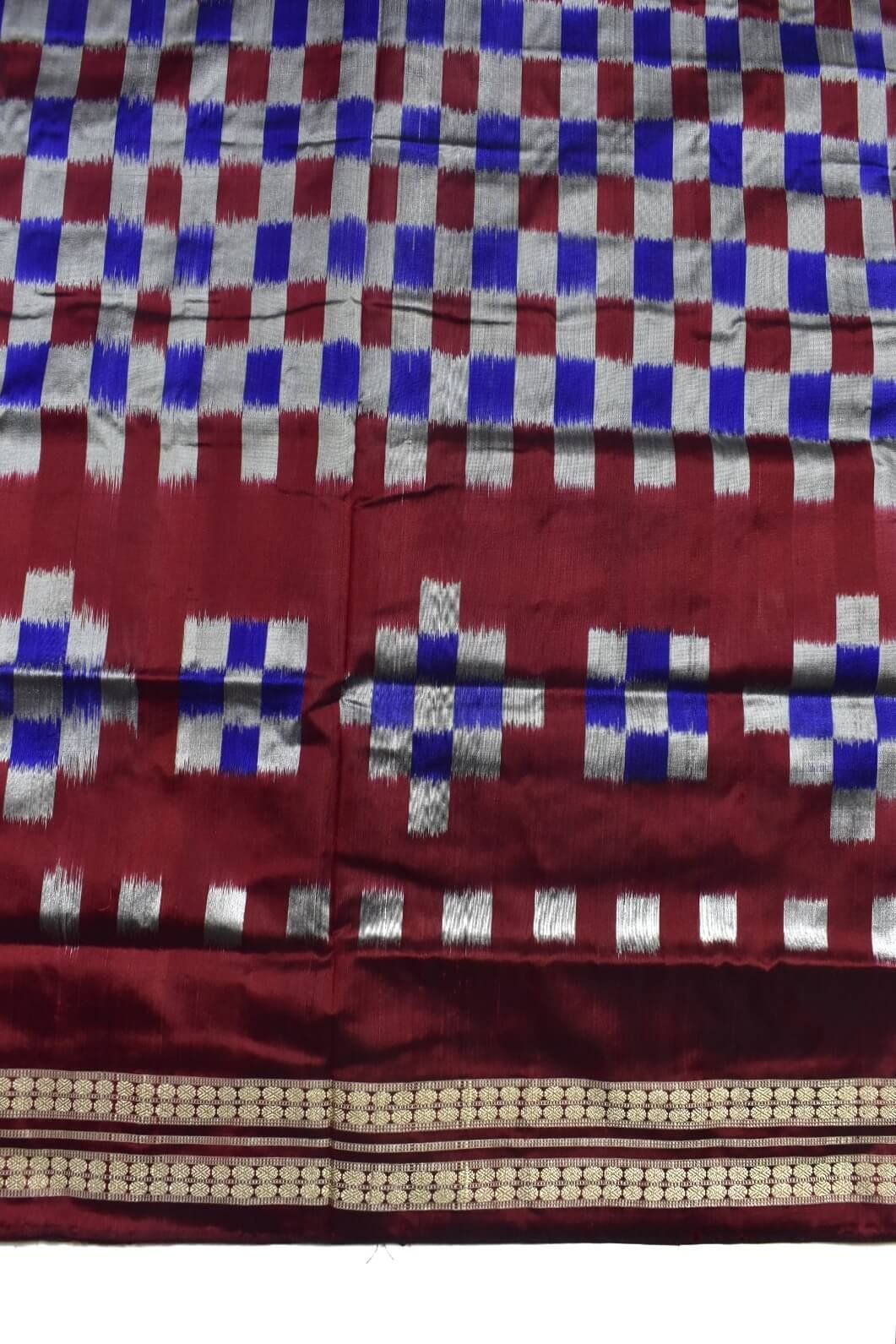 Red-Blue Colour Sambalpuri Handloom Bandha Silk Saree - Image 4