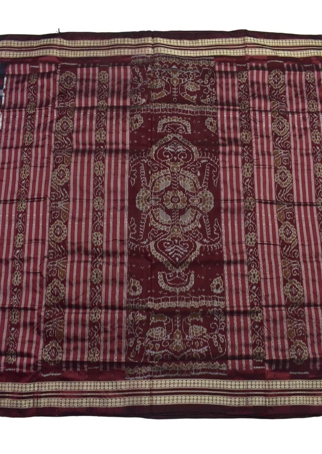 White-Red Colour Sambalpuri Handloom Bandha Silk Saree - Image 2