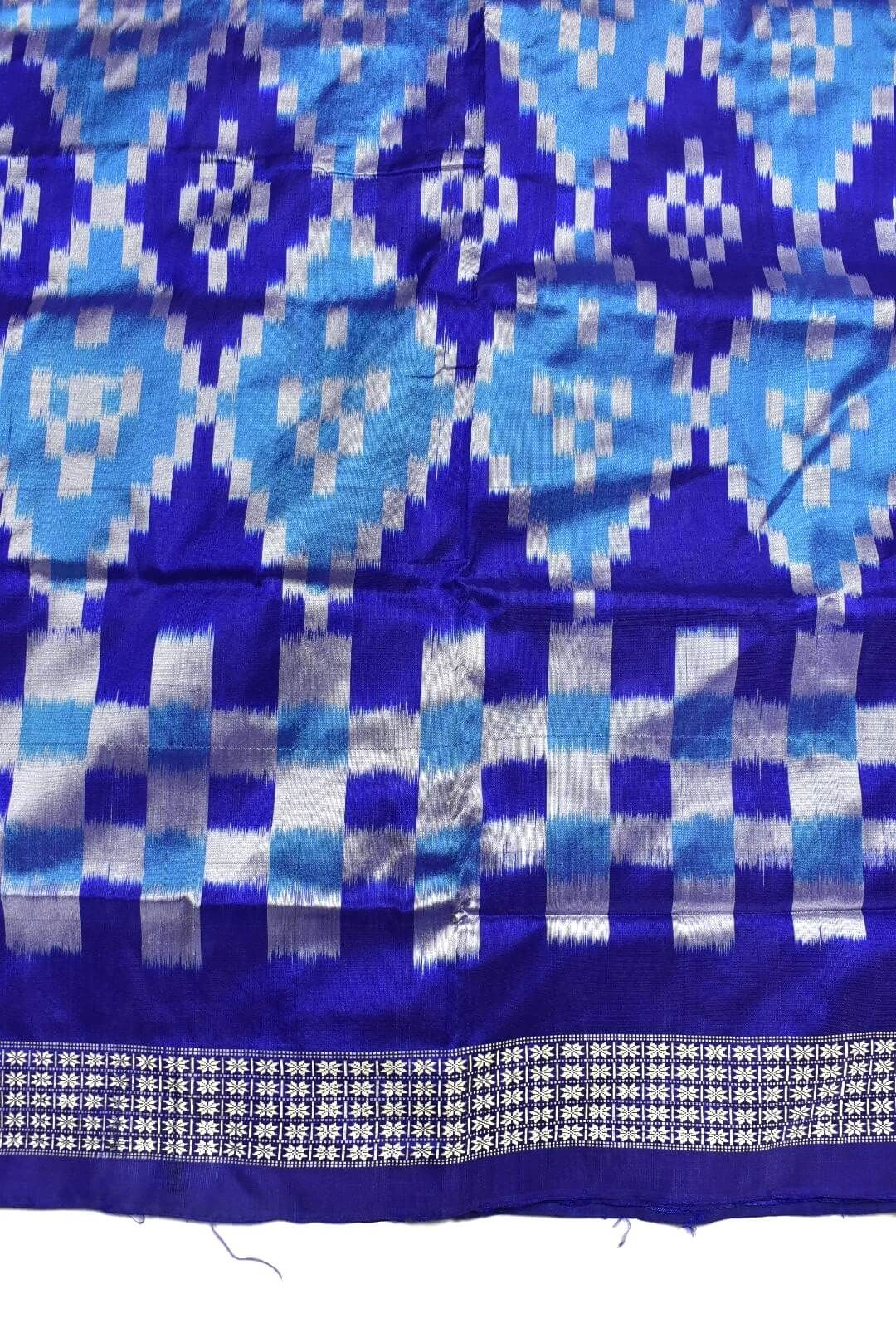 Sky-Blue Colour Pasapali Design Sambalpuri Handloom Bandha Silk Saree - Image 4