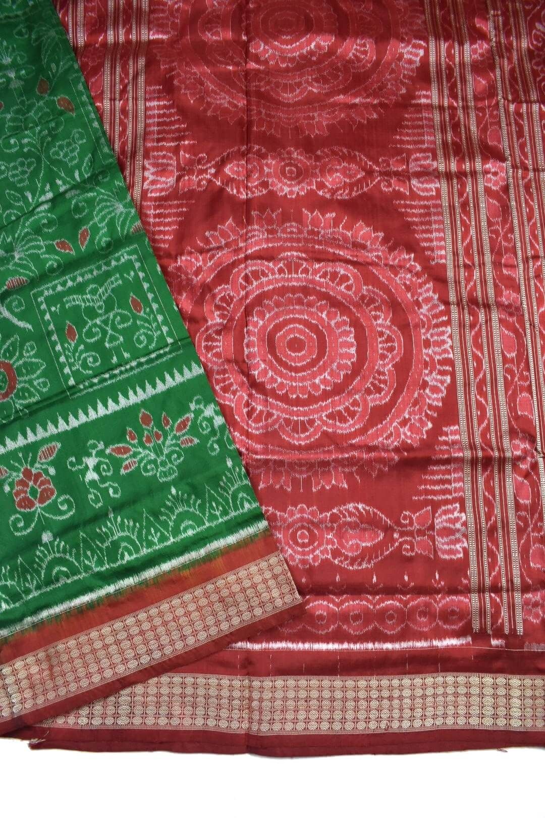 Green Colour Sambalpuri Handloom Bandha Silk Saree - Image 3