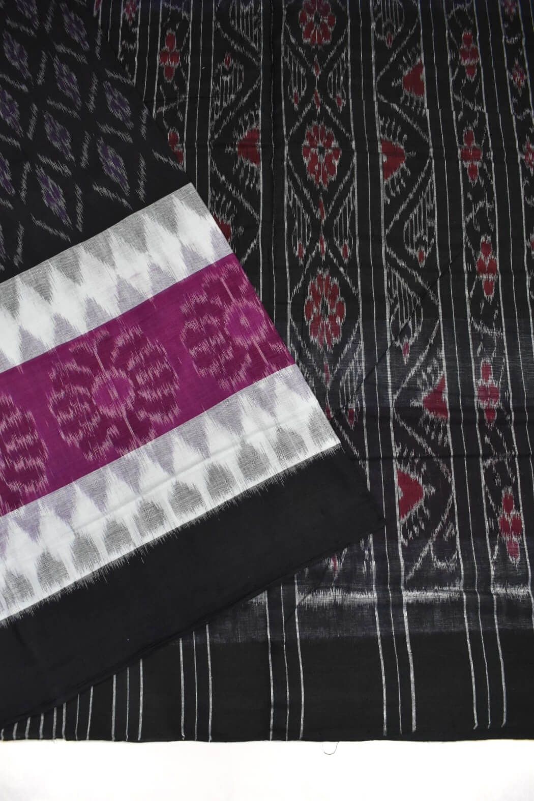Black Colour Sambalpuri Handloom Cotton Saree - Image 3