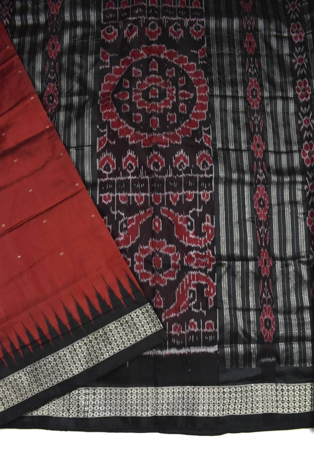 Red Colour Sambalpuri Handloom Bandha Silk Saree - Image 3