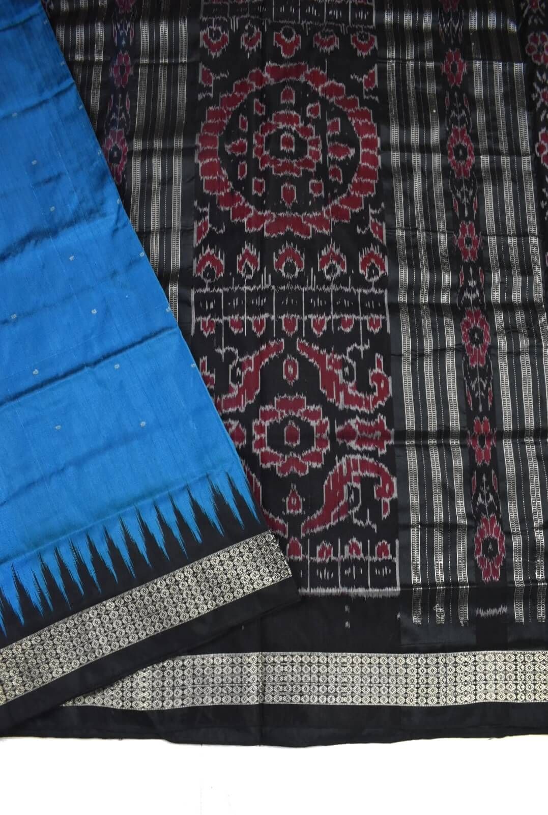 Blue Colour Sambalpuri Handloom Bandha Silk Saree - Image 3