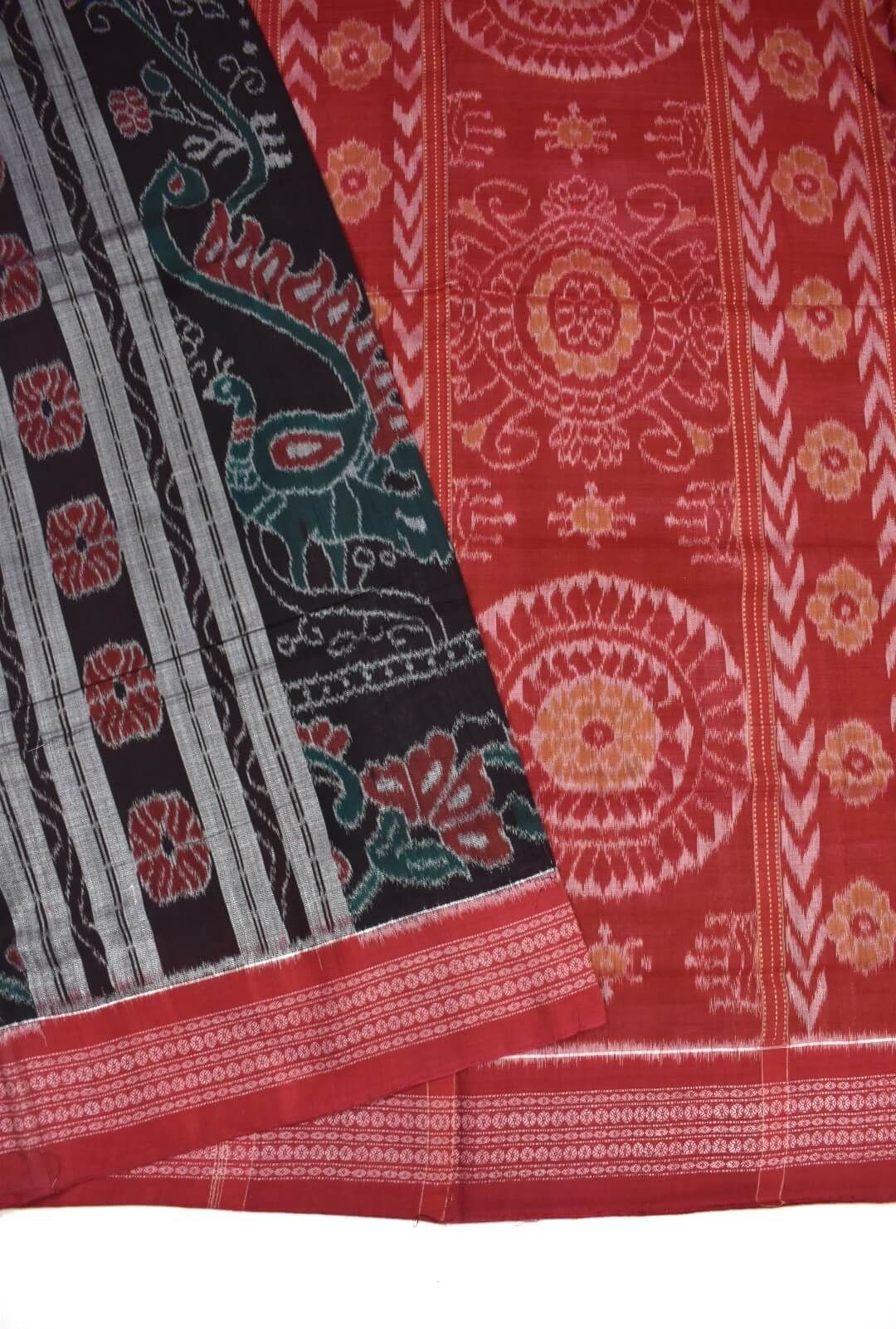 Black Colour Sambalpuri Handloom Cotton Saree - Image 3