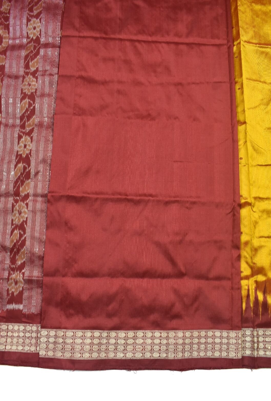 Yellow Colour Sambalpuri Handloom Bandha Silk Saree - Image 5