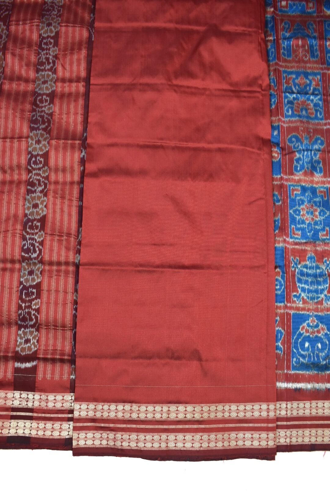 Red-Blue Colour Sambalpuri Handloom Bandha Silk Saree - Image 5
