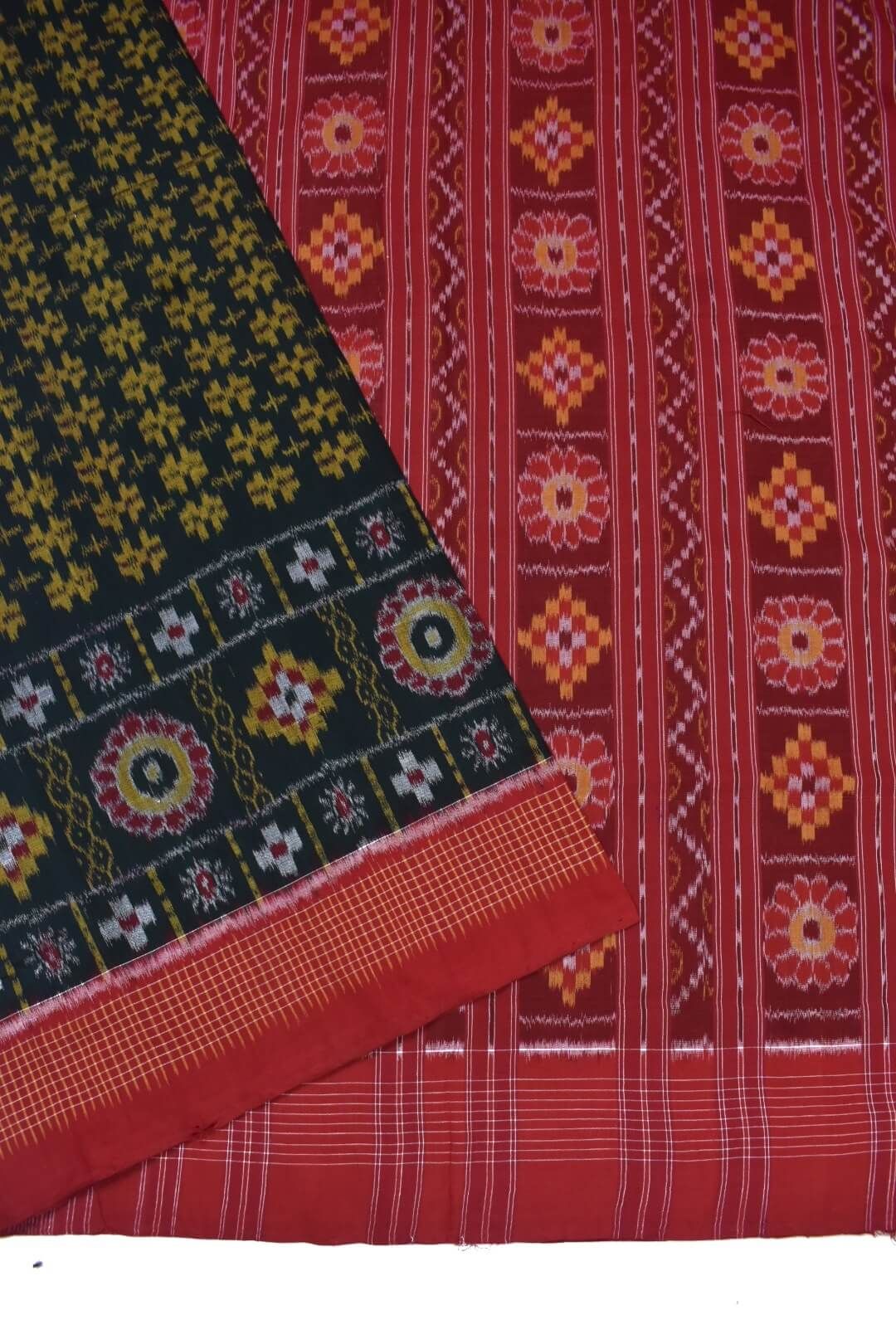 Green Colour Sambalpuri Handloom Cotton Saree - Image 3