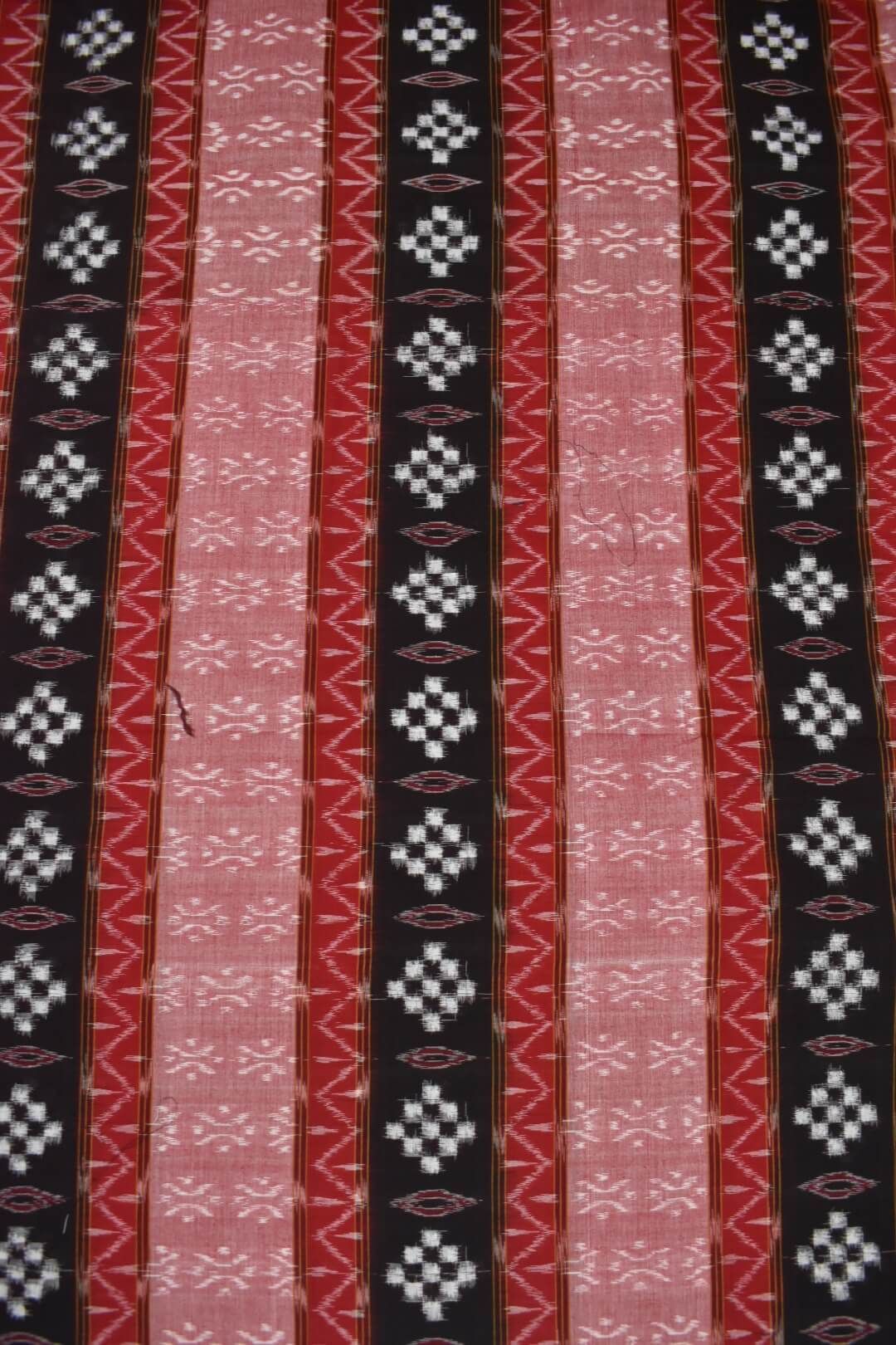 Pitch-Black Colour Sambalpuri Handloom Cotton Fabrics - Image 3