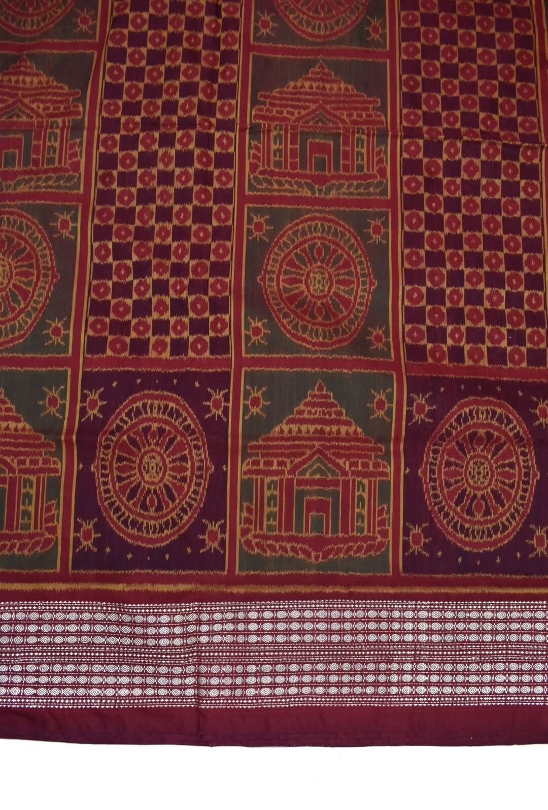 Red-Green Combination Chakra Design Sambalpuri Handloom Cotton/silk mix Saree - Image 4