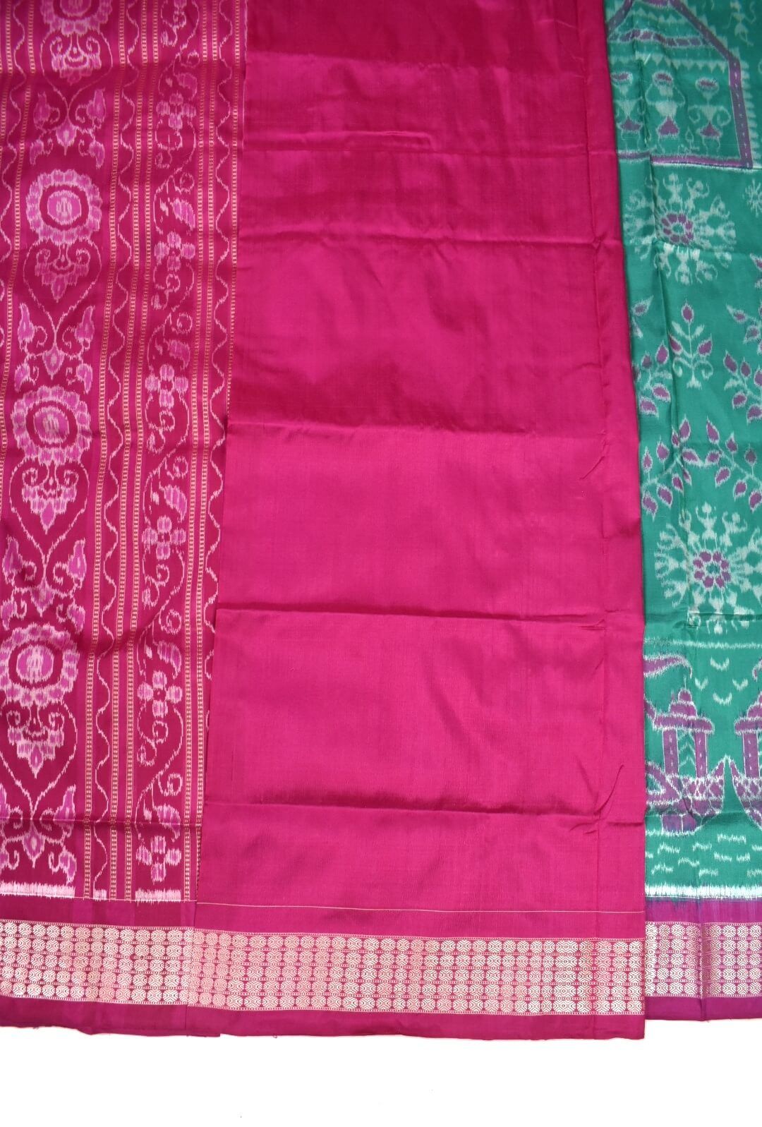 Green Colour Sambalpuri Handloom Bandha Silk Saree - Image 5