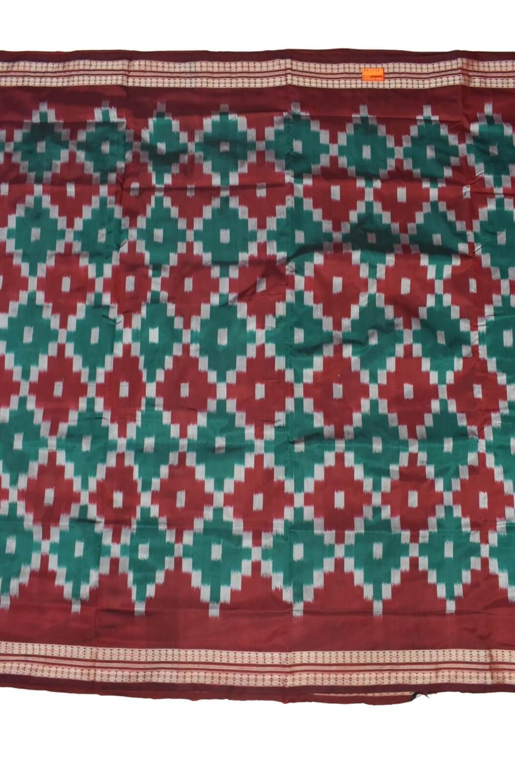 Green-Red Combination Pasaplai Design Sambalpuri Handloom Bandha Silk Saree
