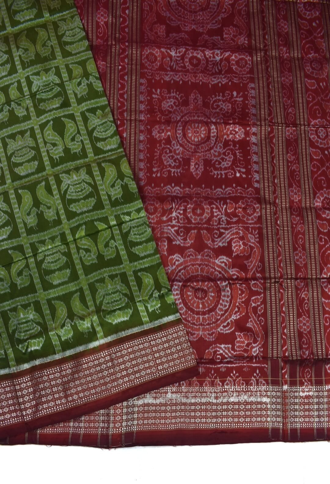 Green Colour Sambalpuri Handloom Bandha Silk Saree - Image 3