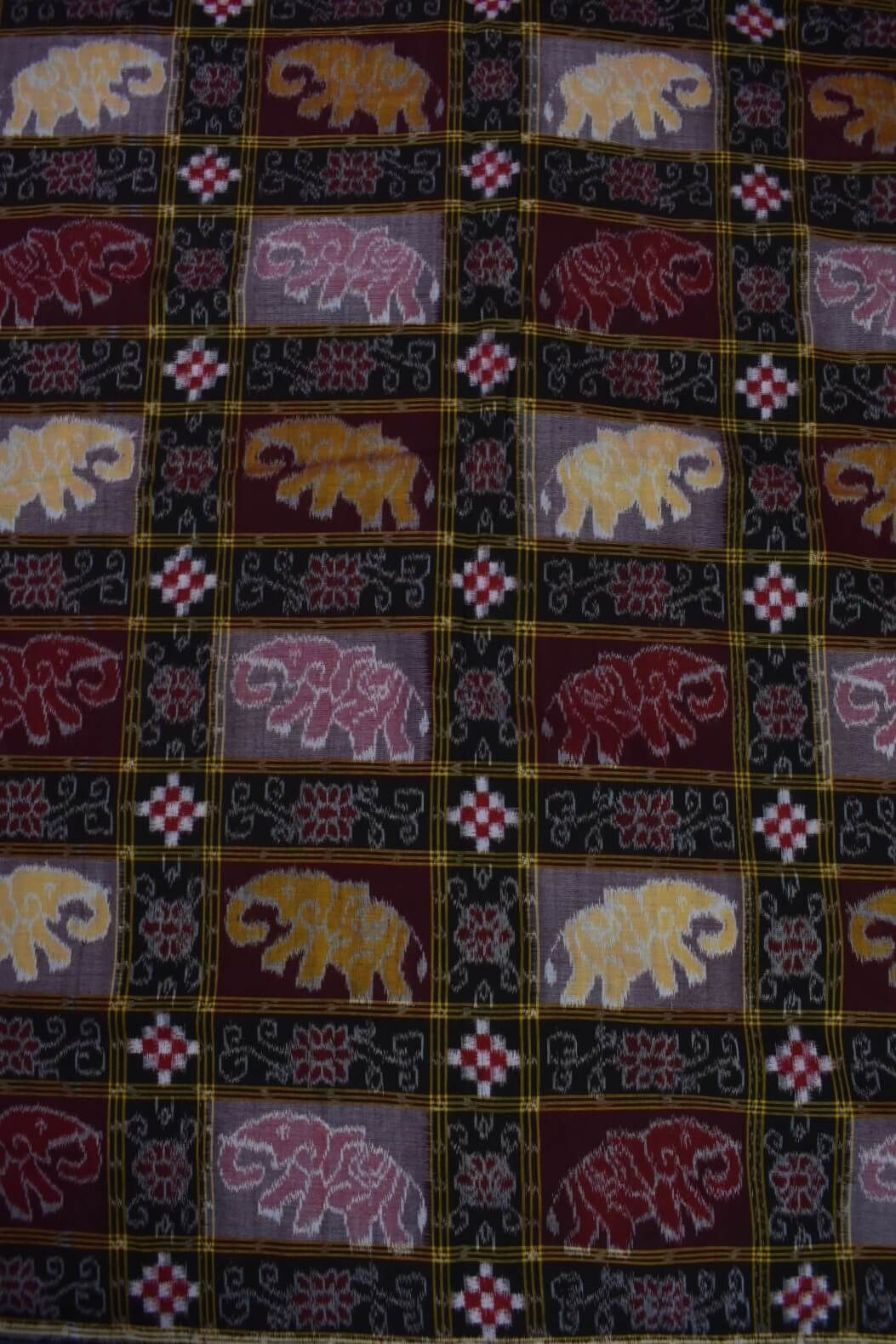 Black-Red Combination Flower Design Sambalpuri Handloom Cotton Fabric - Image 3