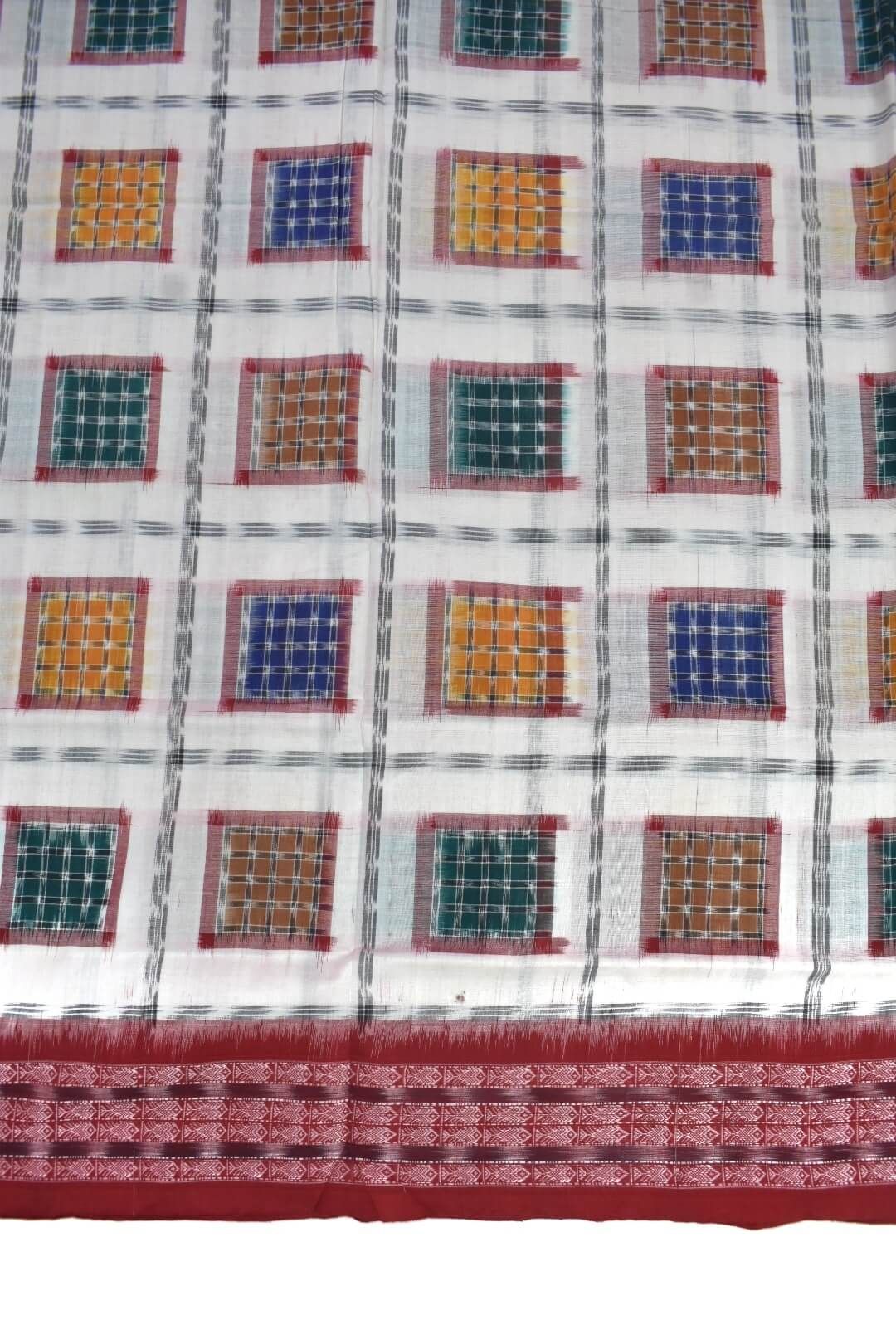 White Colour Pasapali Design Sambalpuri Handloom Cotton Saree - Image 4