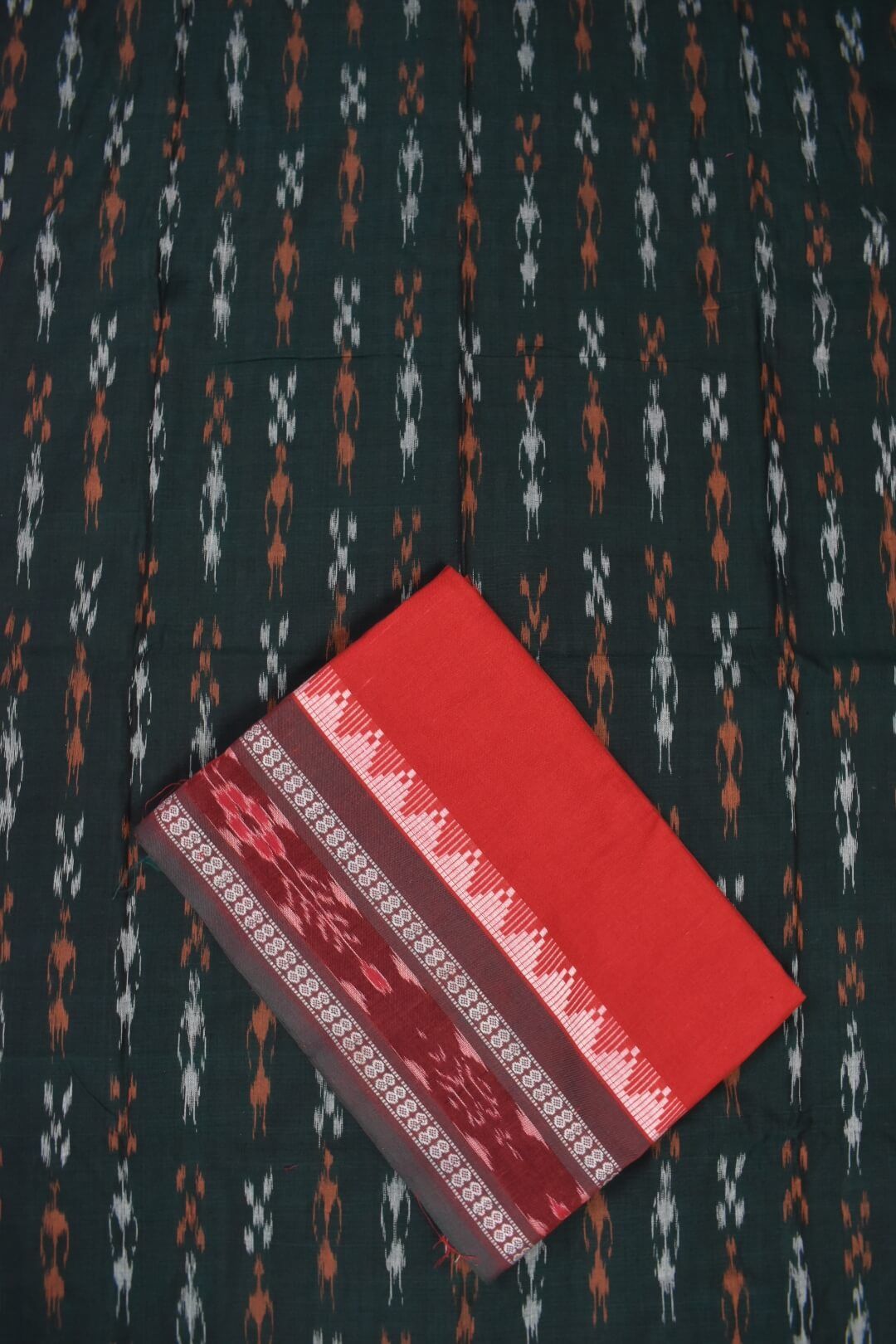 Green Colour Sambalpuri Handloom Cotton Bomkai Dress Material - Image 3
