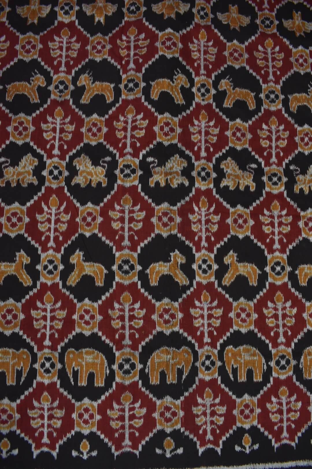 Black-Maroon Colour Sambalpuri Handloom Cotton Fabric - Image 3