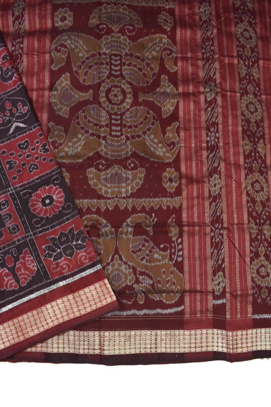 Black-Red Colour Sambalpuri Handloom Bandha Silk Saree - Image 3