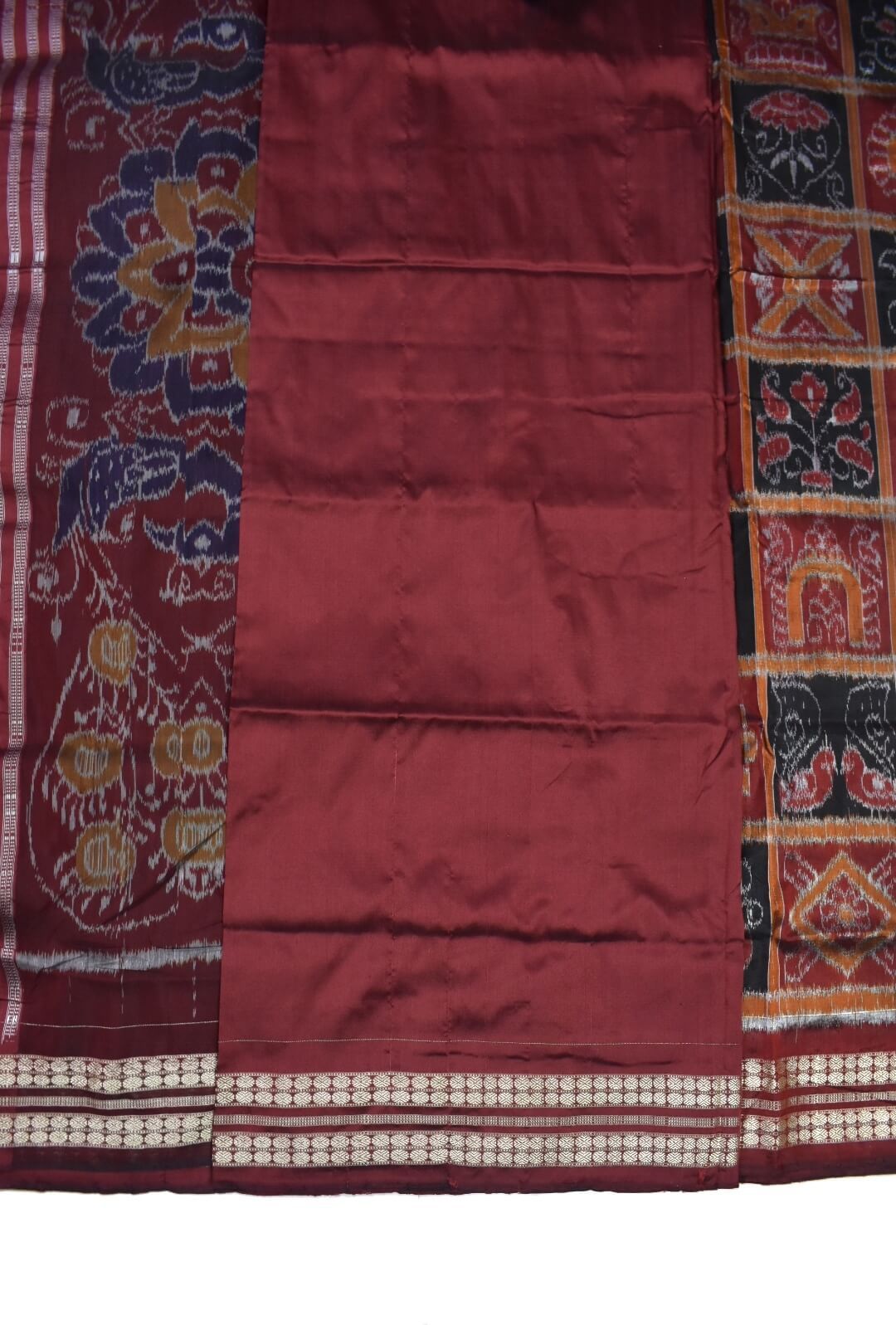 Black-Red Colour Sambalpuri Handloom Bandha Silk Saree - Image 5