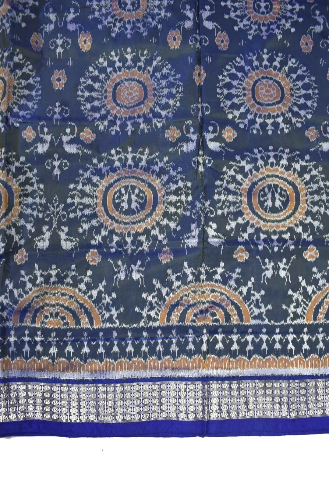 Gray Colour Sambalpuri Handloom Bandha Silk Saree - Image 4