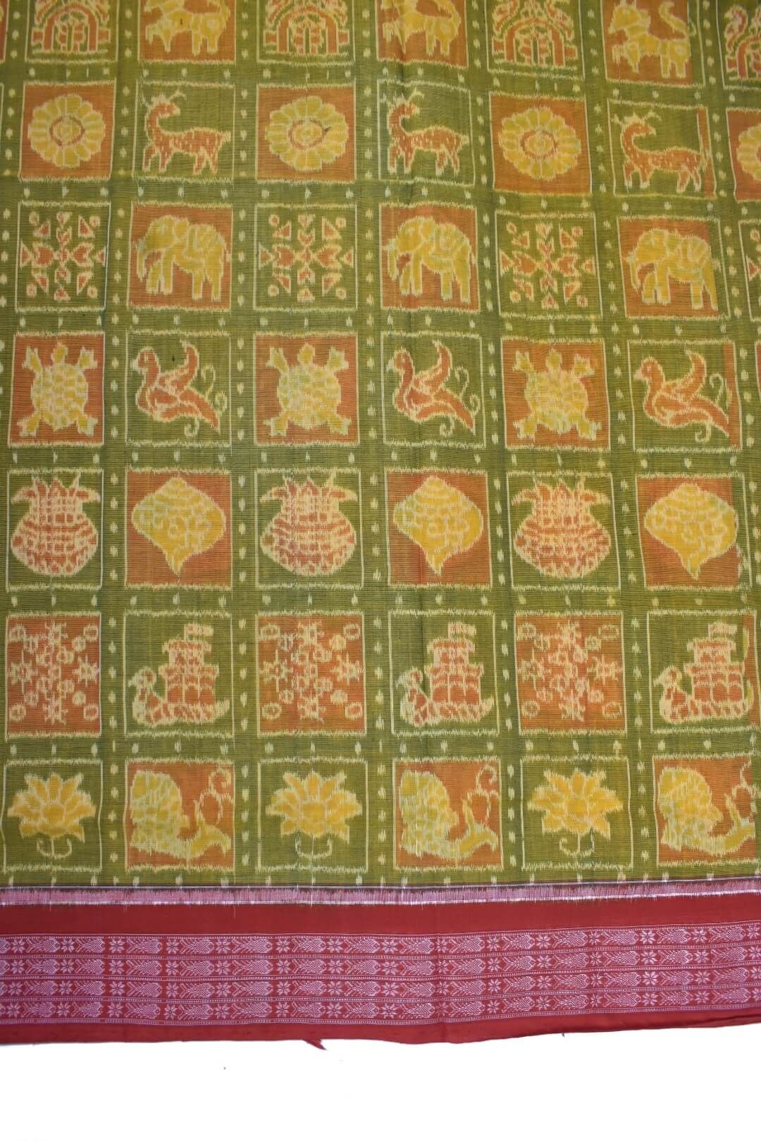 Lite Yellow Colour Sambalpuri Handloom Cotton Bandha Saree - Image 4