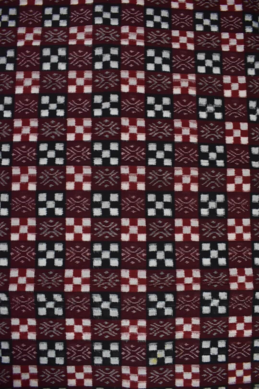 Black-Red Colour Sambalpuri Handloom Cotton Dress Material - Image 5