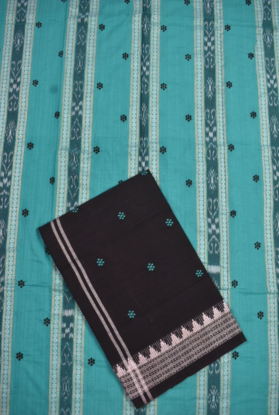 Rama Green Colour Sambalpuri Handloom Dress Material - Image 3