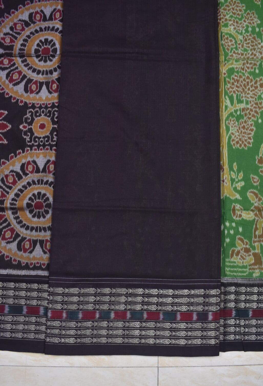 Green Colour Sambalpuri Handloom Cotton Saree - Image 5