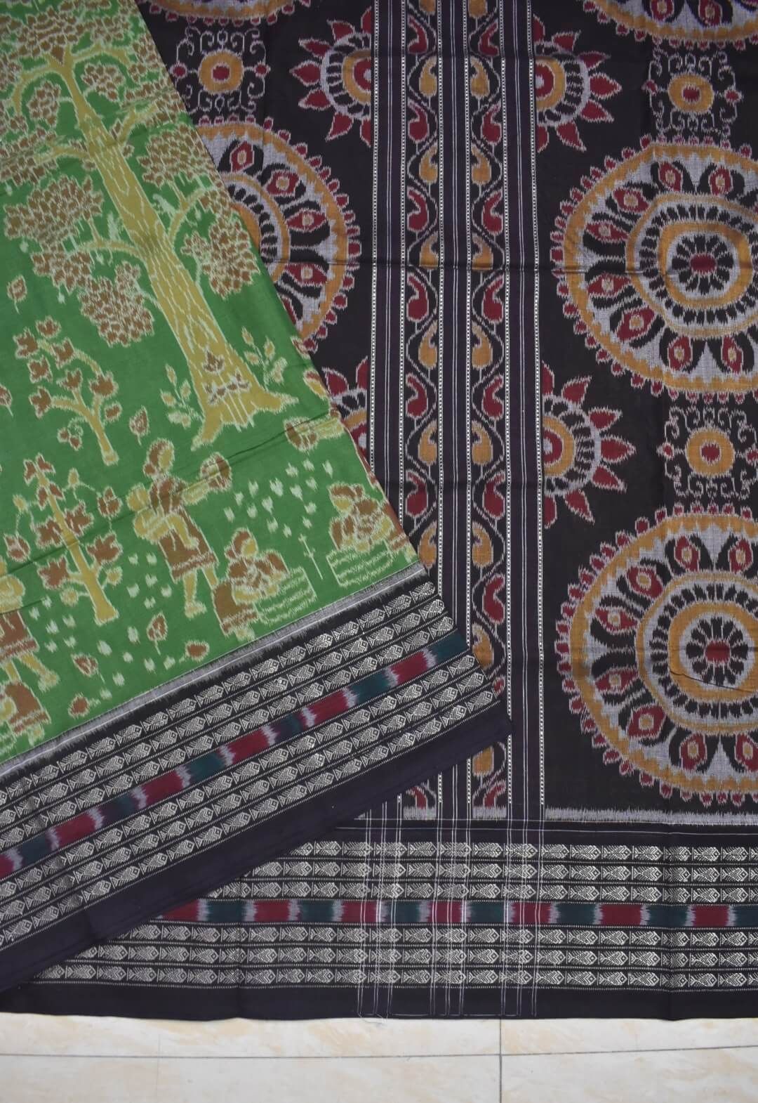 Green Colour Sambalpuri Handloom Cotton Saree - Image 3