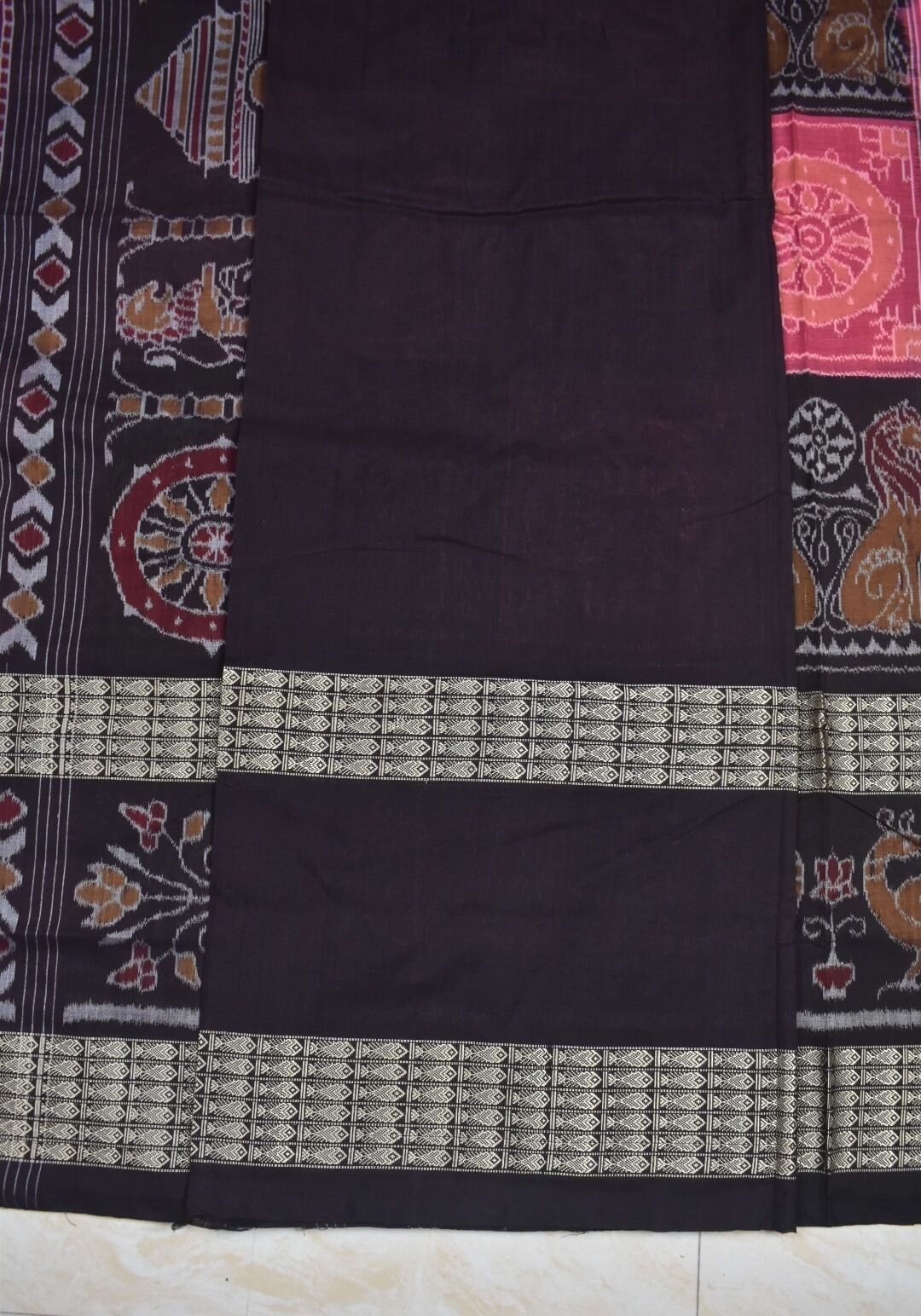 Pink-Black Colour Sambalpuri Handloom Cotton Saree - Image 5