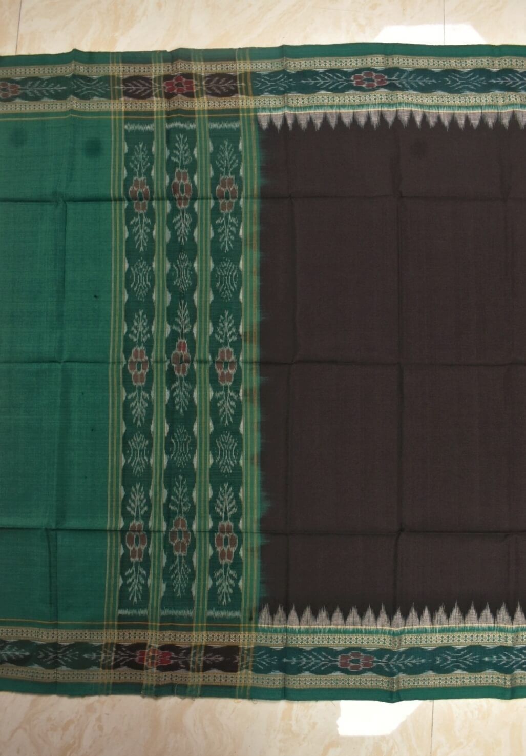 Black-Green Combination Sambalpuri Handloom Cotton Dupatta - Image 2