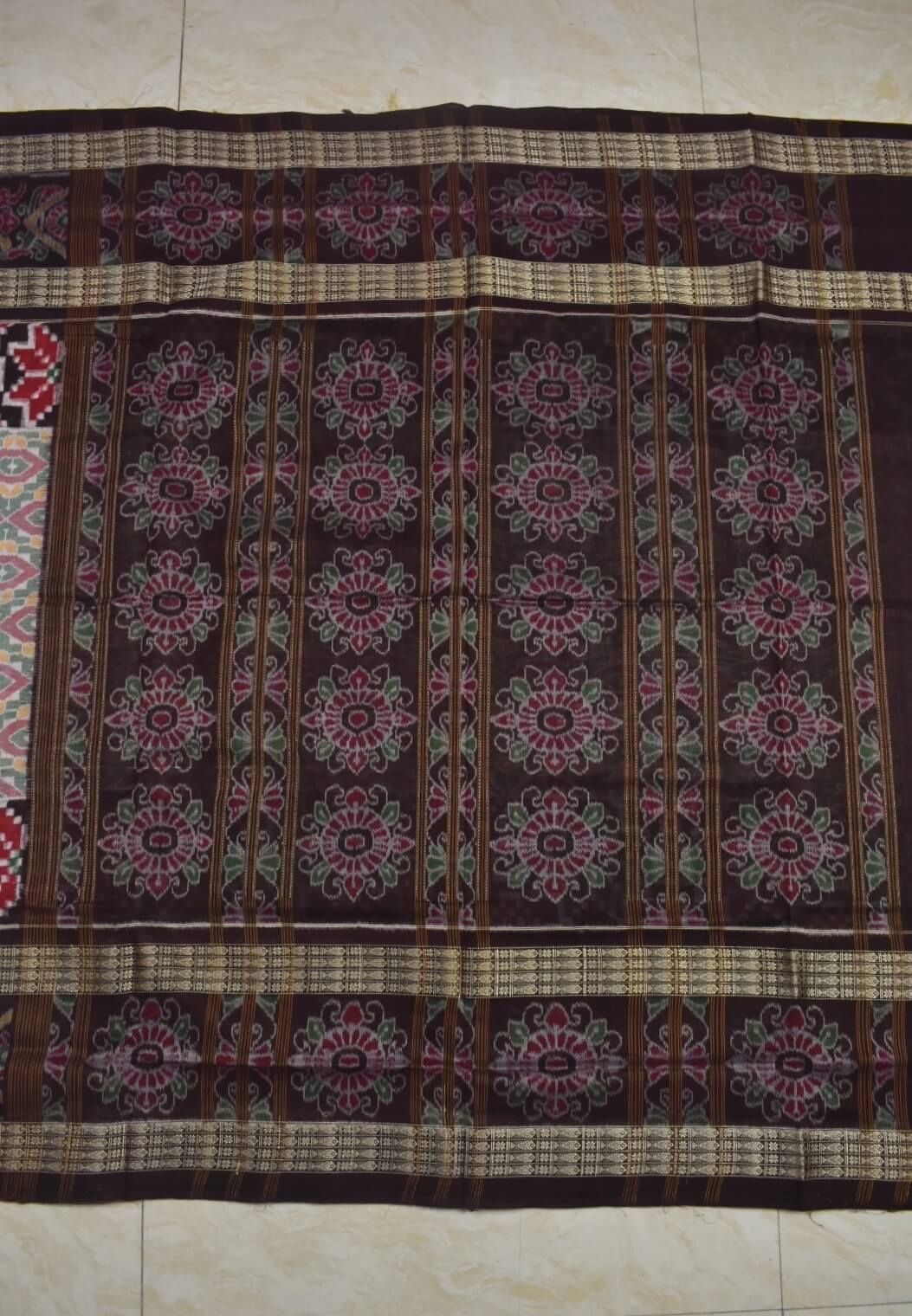 Gray Colour Sambalpuri Handloom Cotton Saree - Image 2