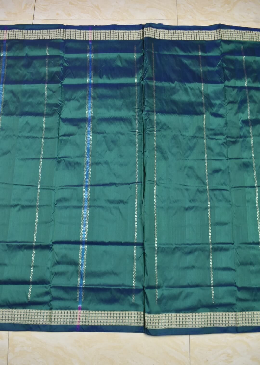 Green-Red Colour Patli Design Sambalpuri Handloom Silk Saree - Image 2