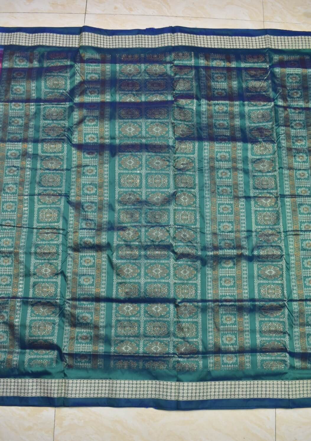 Green-Red Colour Patli Design Sambalpuri Handloom Silk Saree - Image 3