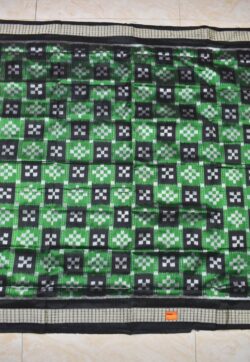 Green-Black Colour Pasapali Design Sambalpuri Handloom Bandha Silk Saree