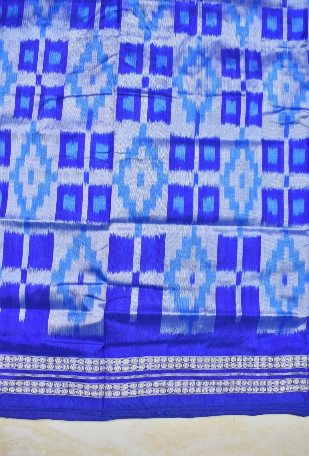 Blue Colour Pasapali Design Sambalpuri Handloom Bandha Silk Saree - Image 4