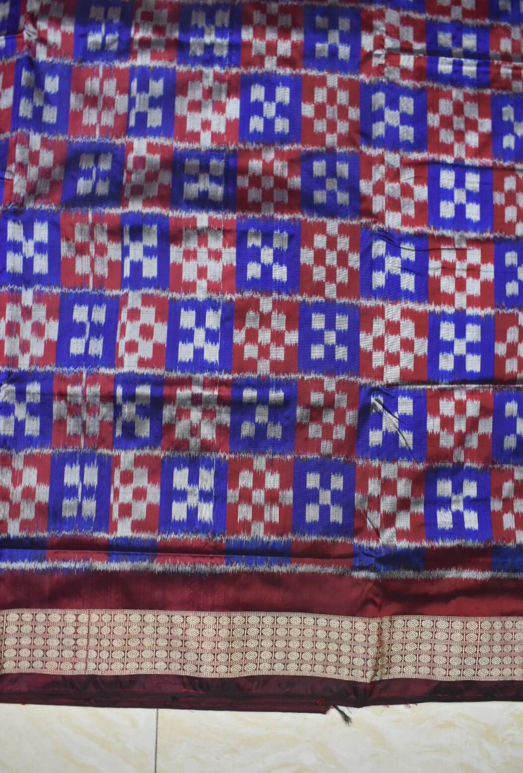 Red-Blue Colour Pasapali Design Patli Design Sambalpuri Handloom Silk Saree - Image 5