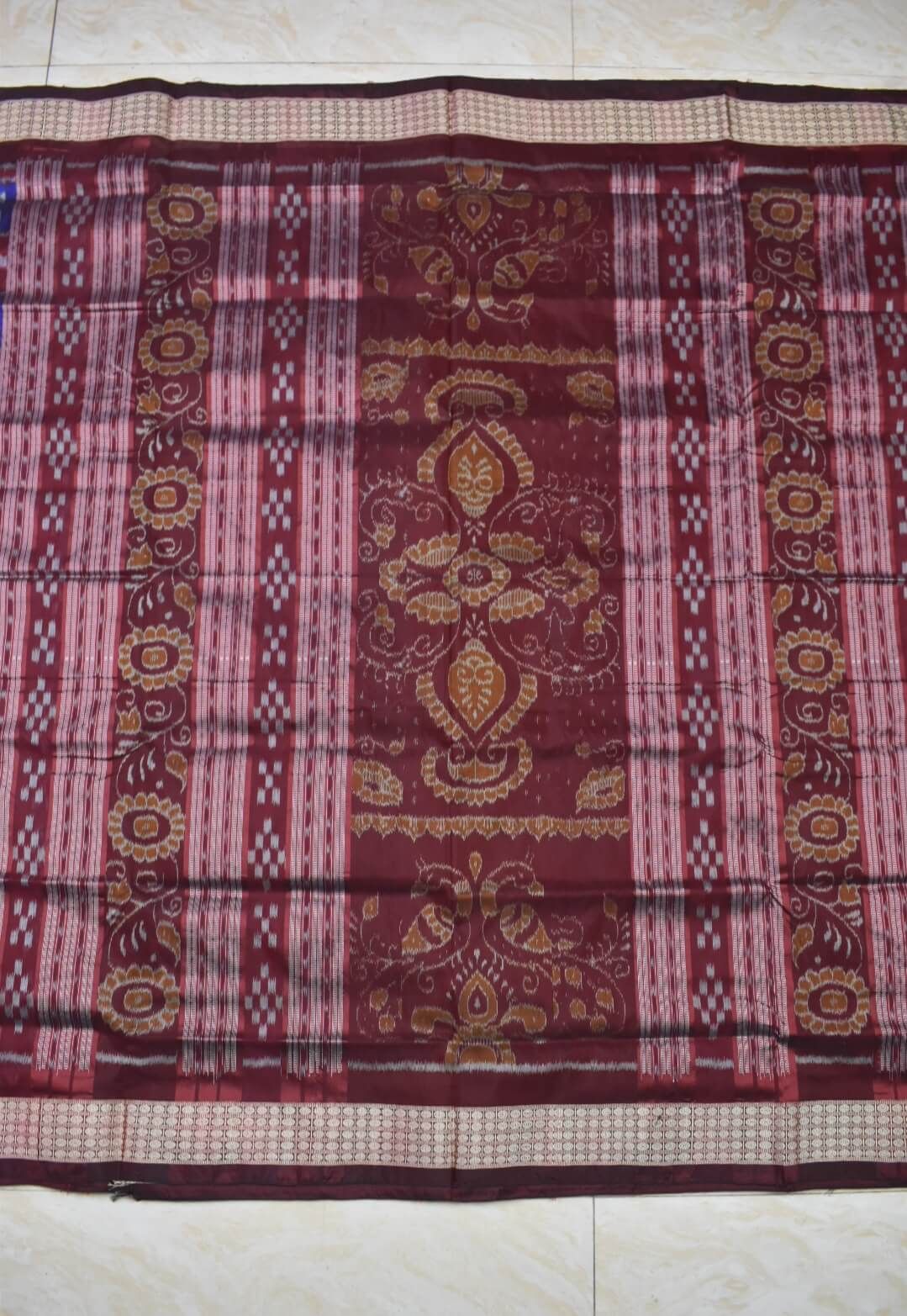 Red-Blue Colour Pasapali Design Patli Design Sambalpuri Handloom Silk Saree - Image 3