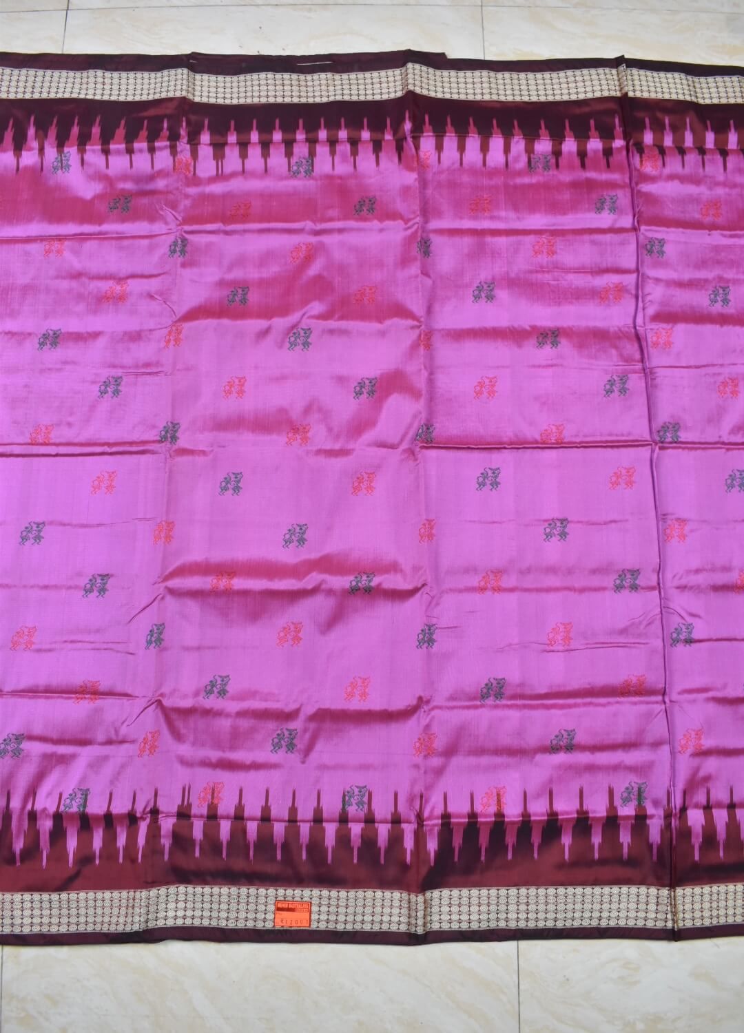 Pink Colour Sambalpuri Handloom Bandha Silk Saree
