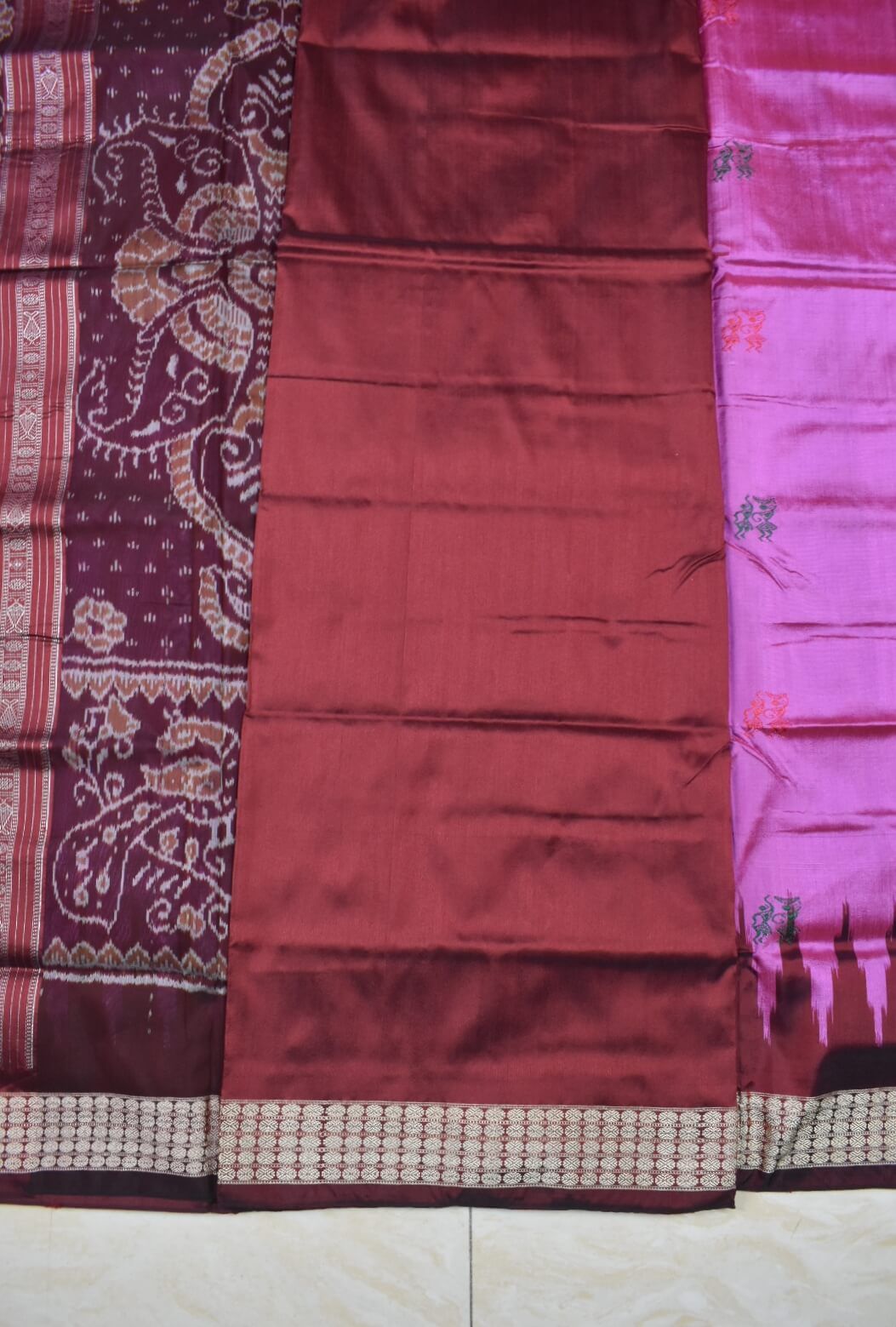 Pink Colour Sambalpuri Handloom Bandha Silk Saree - Image 5