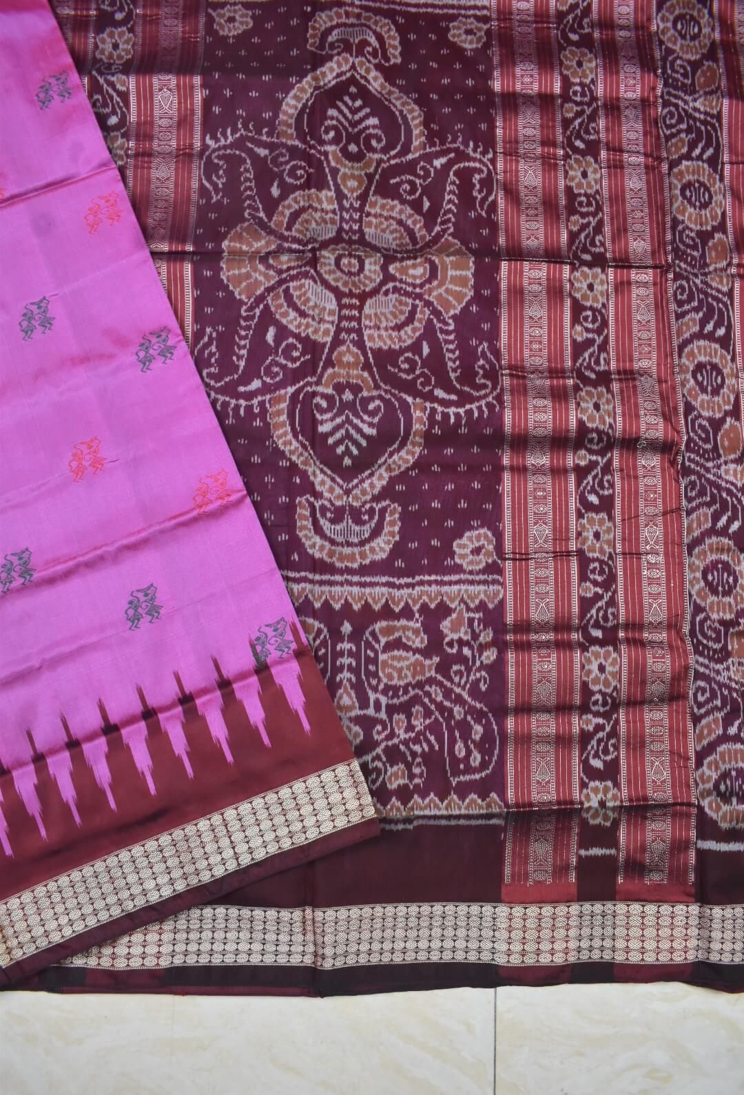 Pink Colour Sambalpuri Handloom Bandha Silk Saree - Image 3